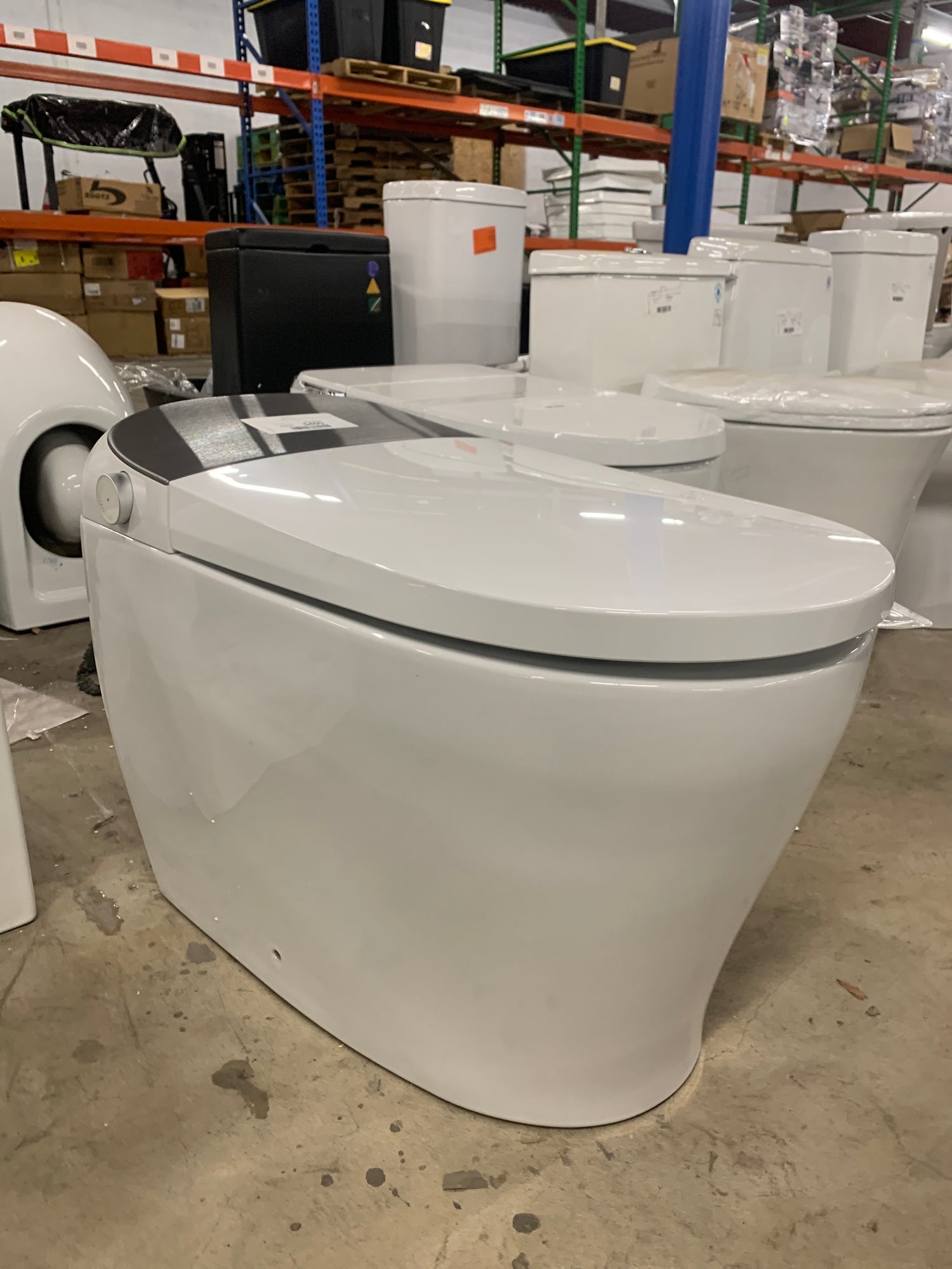 Tankless Elongated Smart Toilet Bidet in White with Auto Flush, Heated Seat, Warm Air Dryer, Bubble Infusion Wash