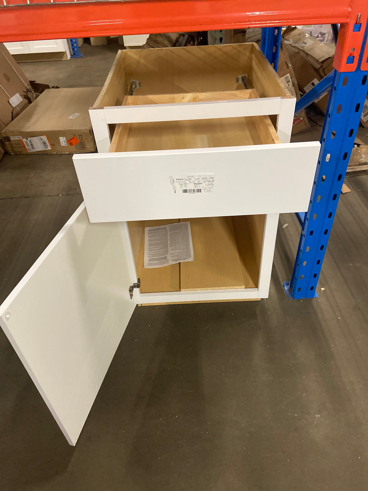 Shaker Satin White Stock Assembled Base Kitchen Cabinet with Ball-Bearing Drawer Glides (21 in. x 34.5 in. x 24 in.)