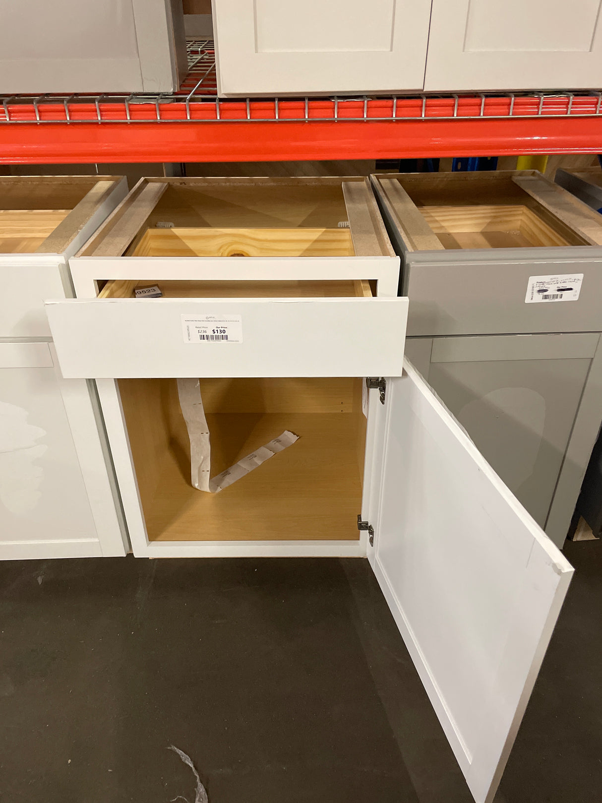 Westfield Feather White Shaker Stock Assembled Base Kitchen Cabinet (24 in. W x 23.75 in. D x 35 in. H)