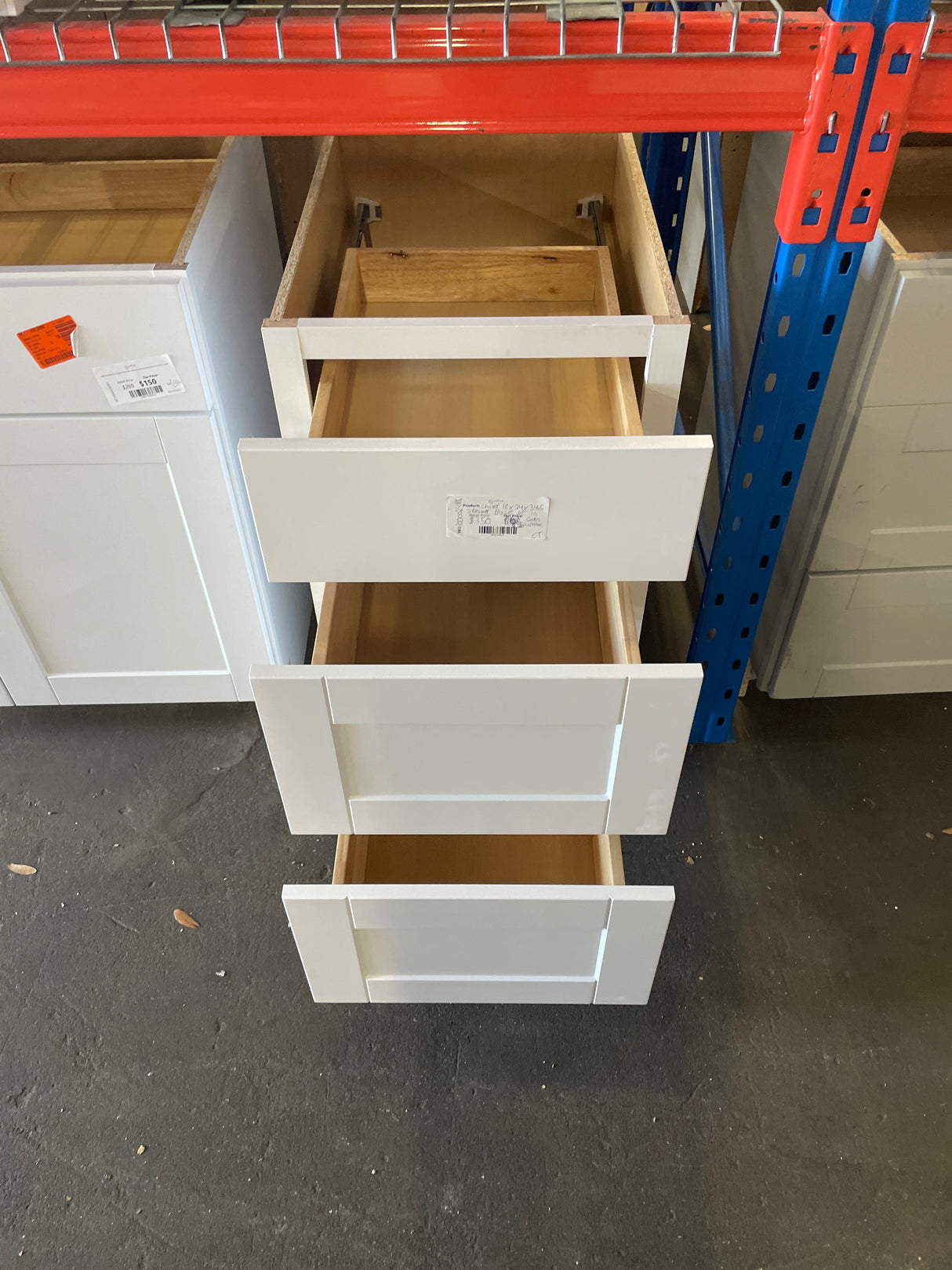 Shaker Satin White Stock Assembled Drawer Base Kitchen Cabinet with Drawer Glides (18 in. x 34.5 in. x 24 in.)