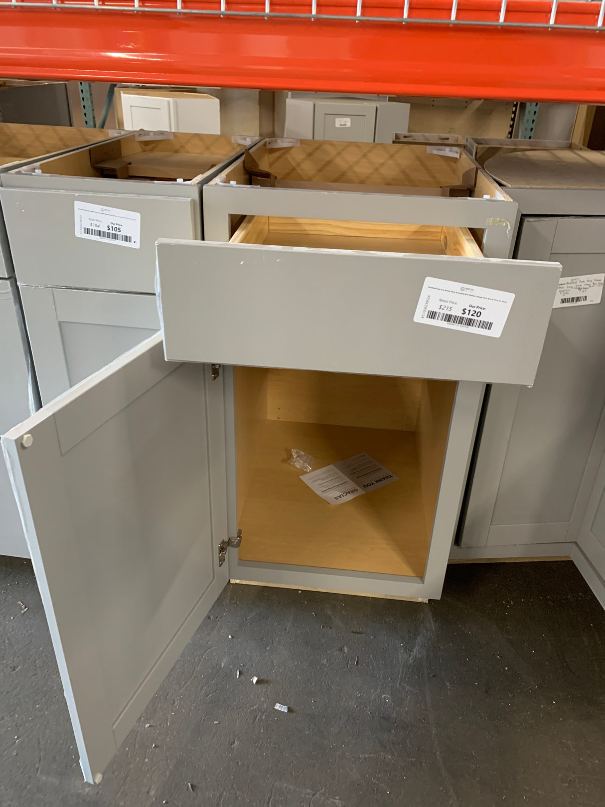 Westfield Dusk Gray Shaker Stock Assembled Base Kitchen Cabinet (18 in. W x 23.75 in. D x 35 in.)