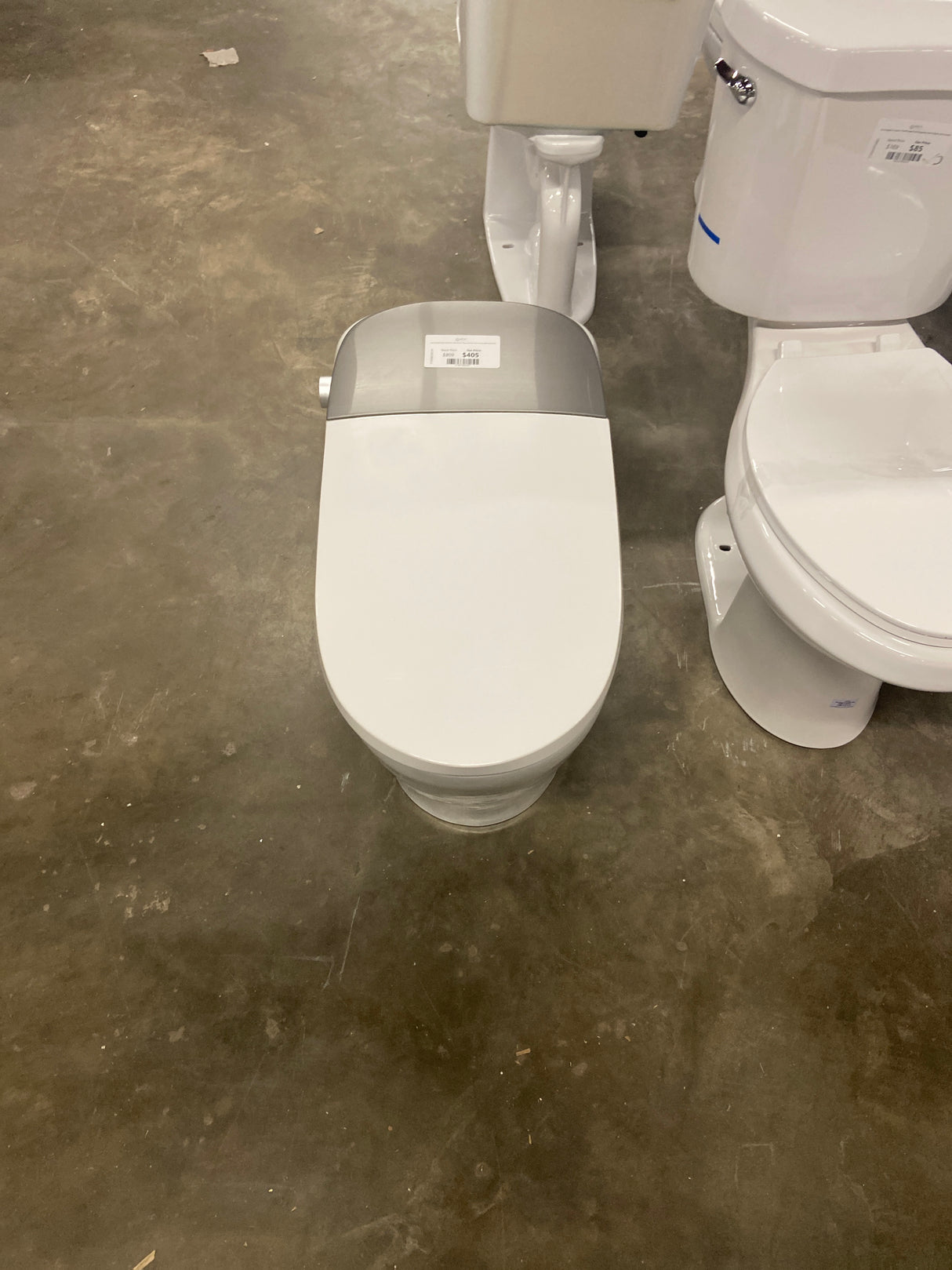 Tankless Elongated Smart Toilet Bidet in White with Auto Flush, Heated Seat, Warm Air Dryer, Bubble Infusion Wash