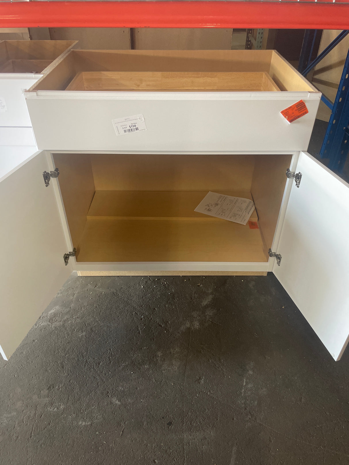 Shaker Satin White Stock Assembled Base Kitchen Cabinet with Ball-Bearing Drawer Glides (36 in. x 34.5 in. x 24 in.)