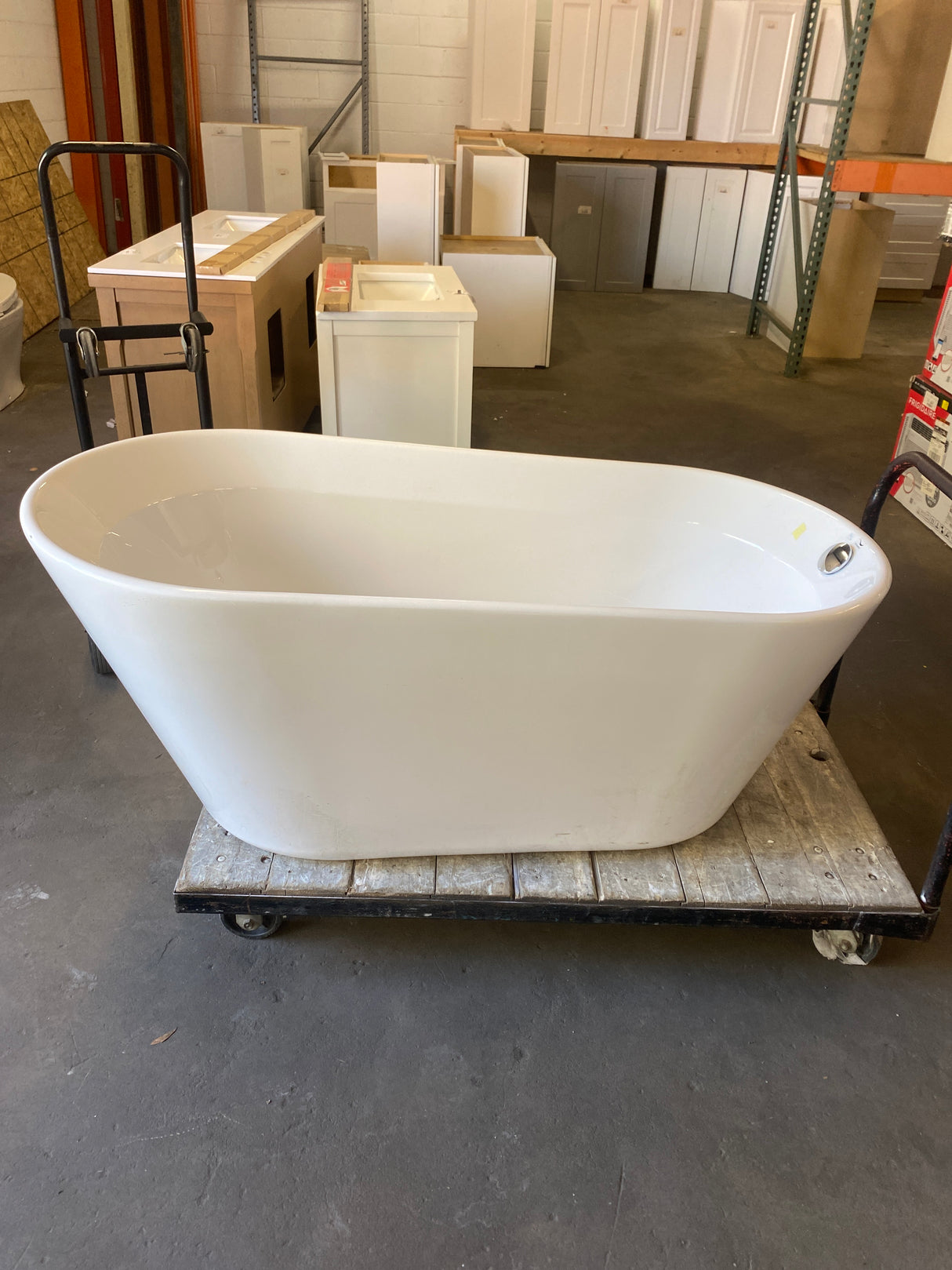 61 in. Acrylic Flatbottom Non-Whirlpool Bathtub in Glossy White with Brushed Nickel Drain and Overflow Cover