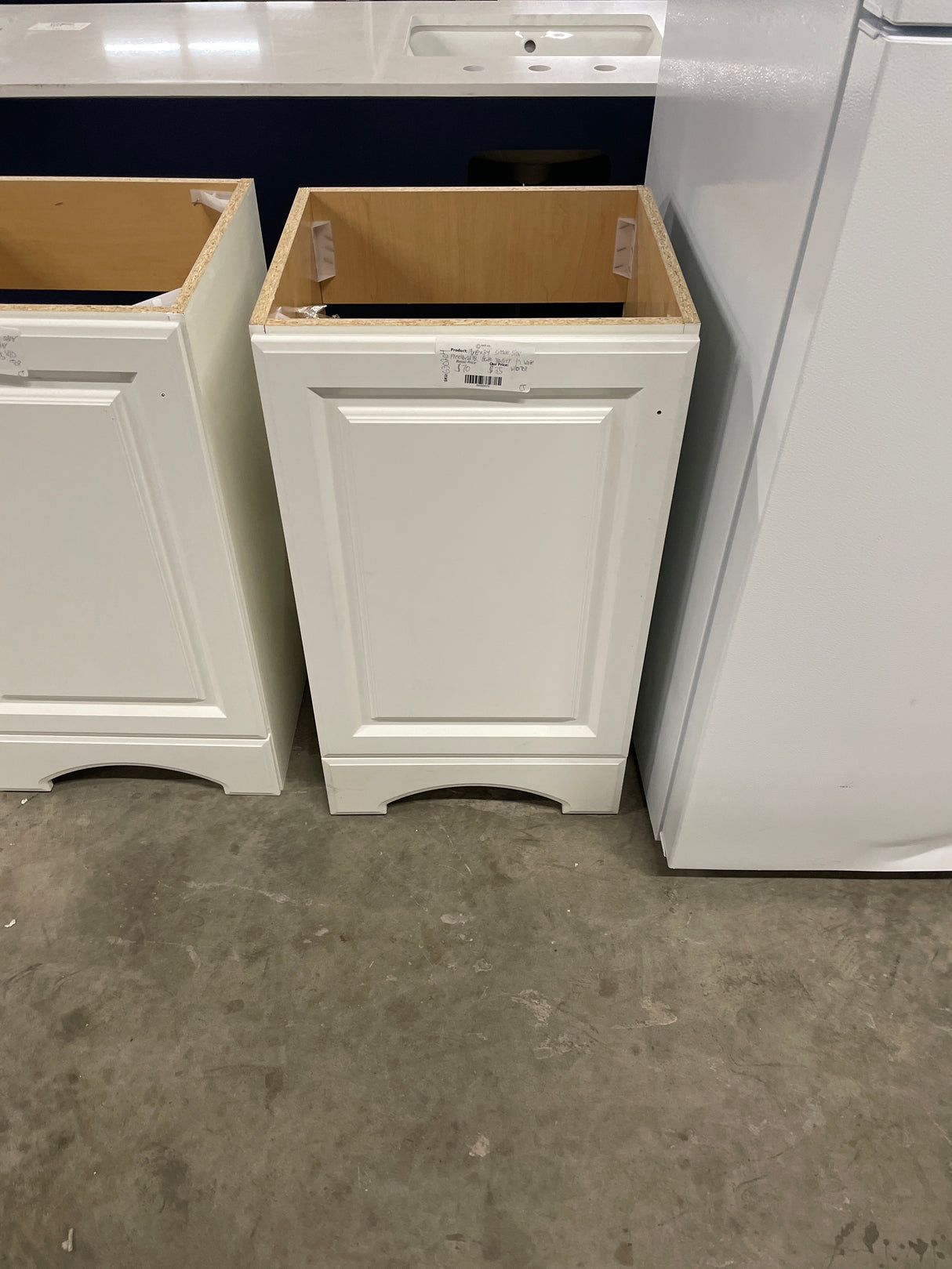 19 in. W x 18 in. D x 34 in. H Single Sink Freestanding Bath Vanity in White without Top