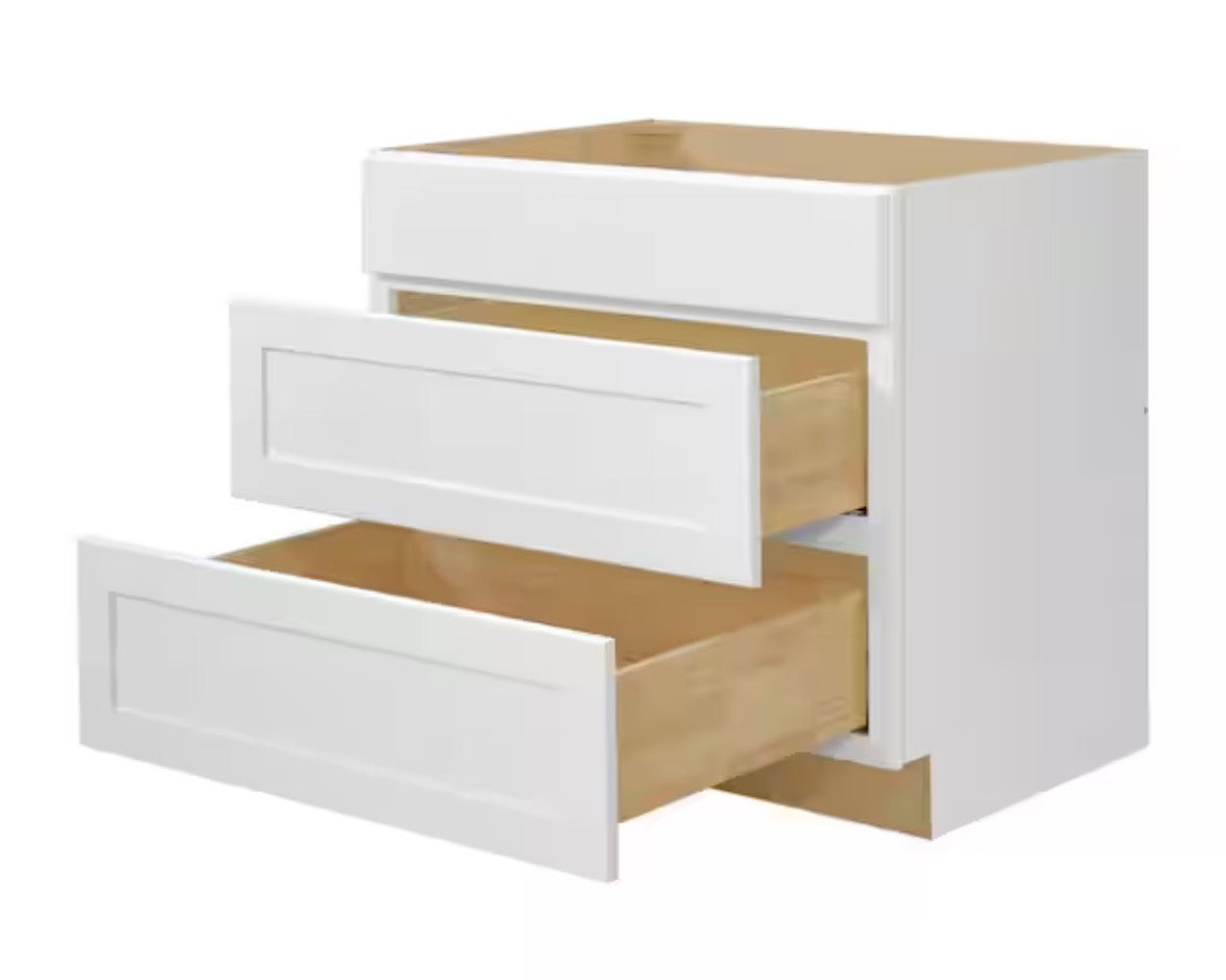 Avondale 36 in. W x 24 in. D x 34.5 in. H Ready to Assemble Plywood Shaker Cooktop Base Kitchen Cabinet in Alpine White