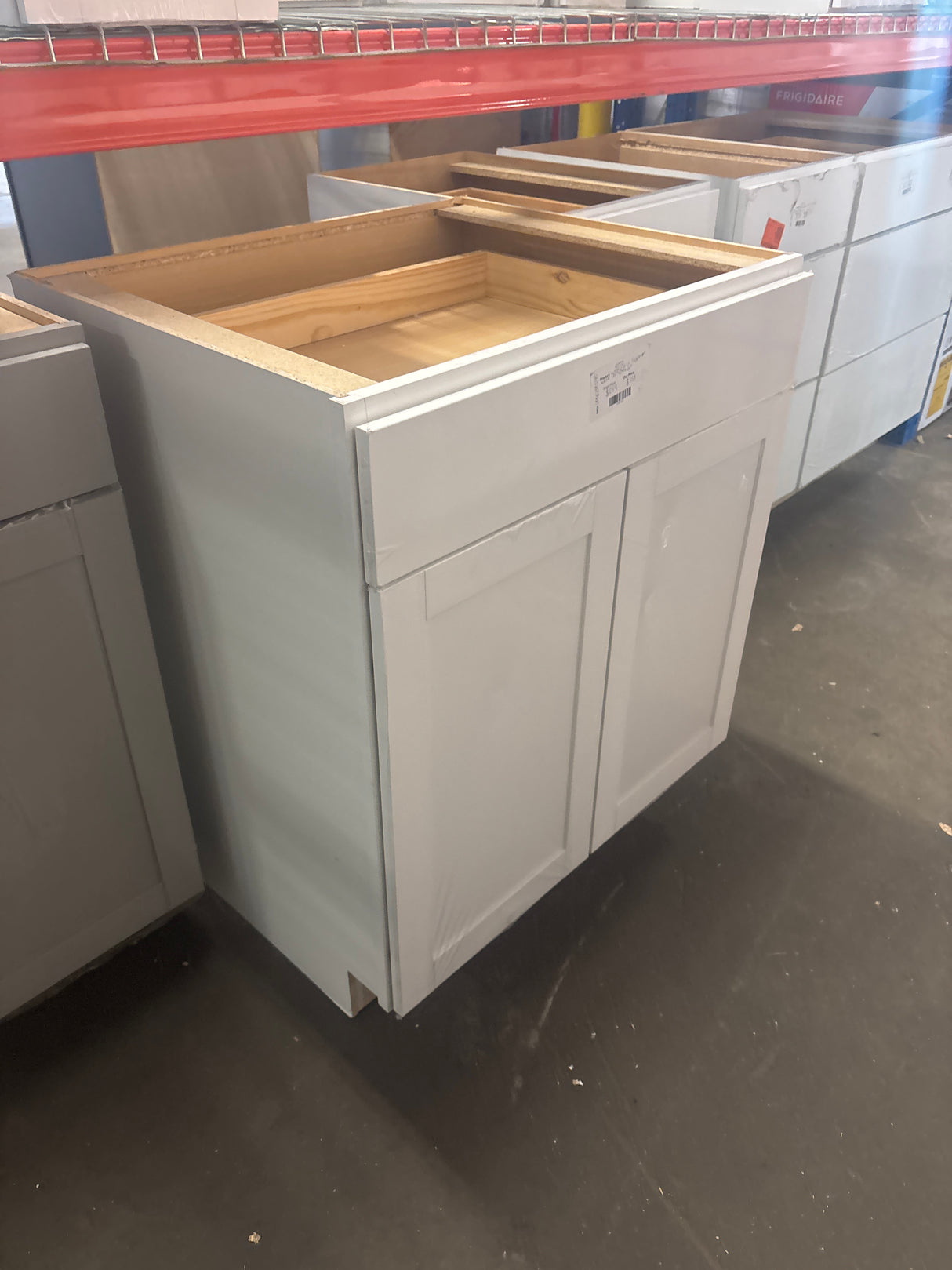 Westfield Feather White Shaker Stock Assembled Base Kitchen Cabinet (30 in. W x 23.75 in. D x 35 in. H)