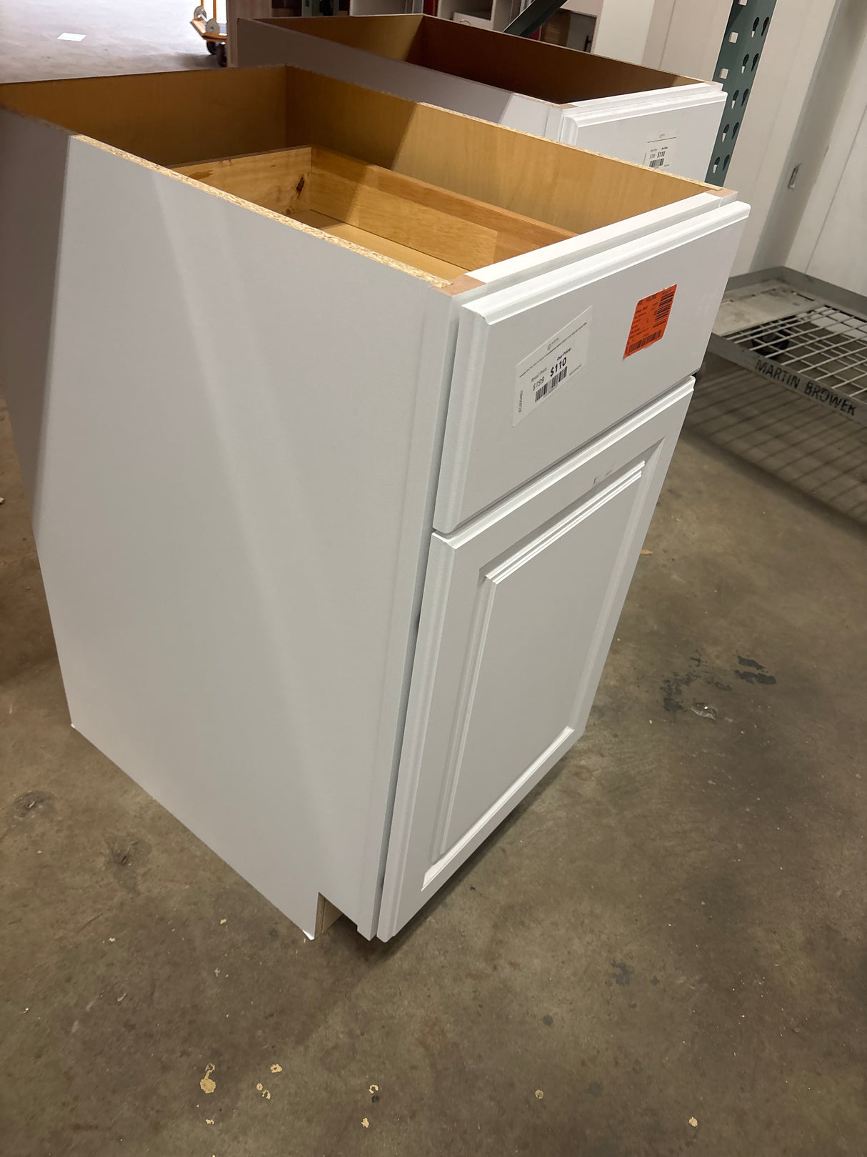 Hampton 18 in. W x 24 in. D x 34.5 in. H Assembled Base Kitchen Cabinet in Satin White with Drawer Glides