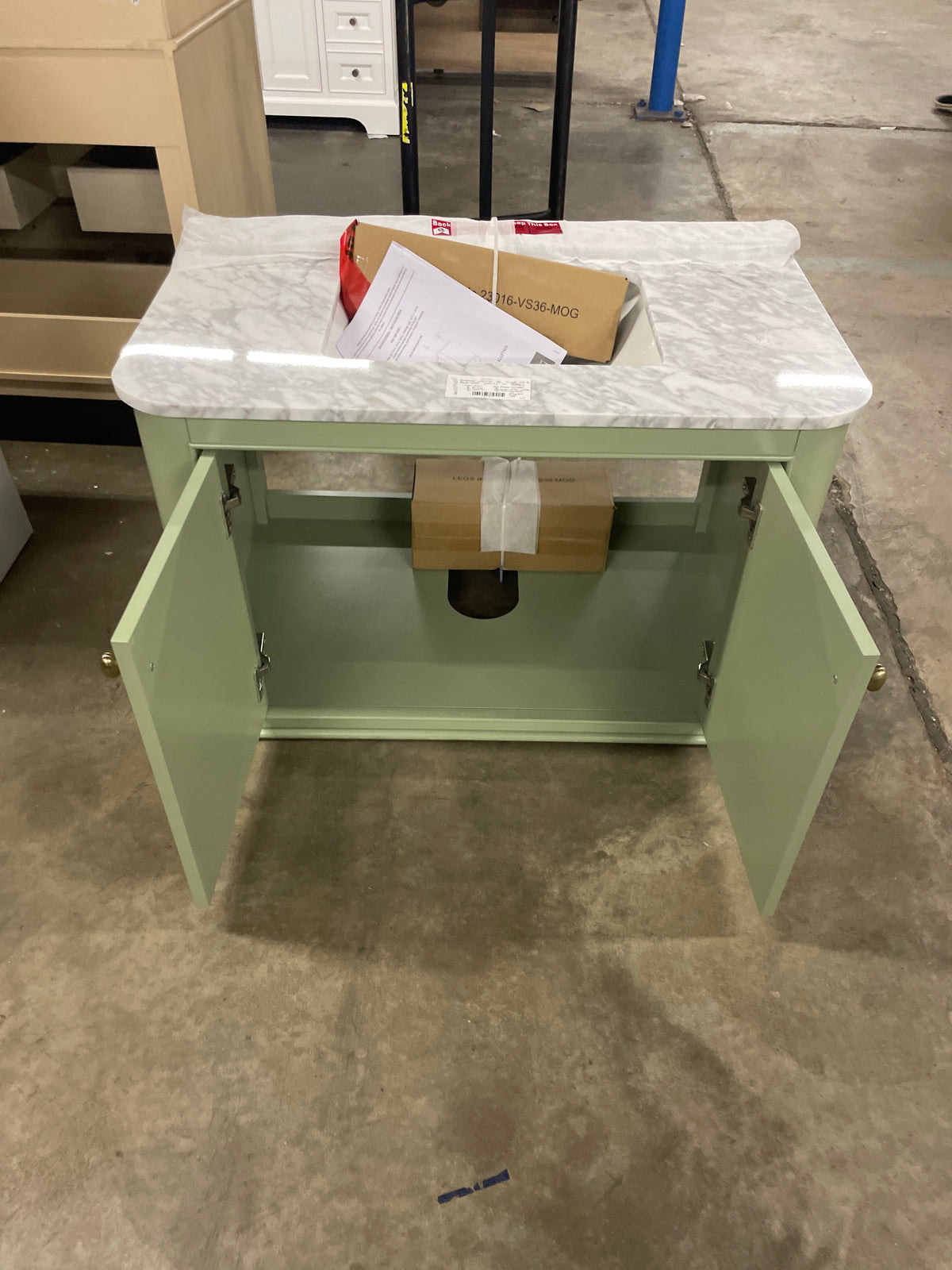 Collette 36 in. Single Sink Freestanding Bathroom Vanity in Moss Green with White Carrara Marble Top (Assembled)