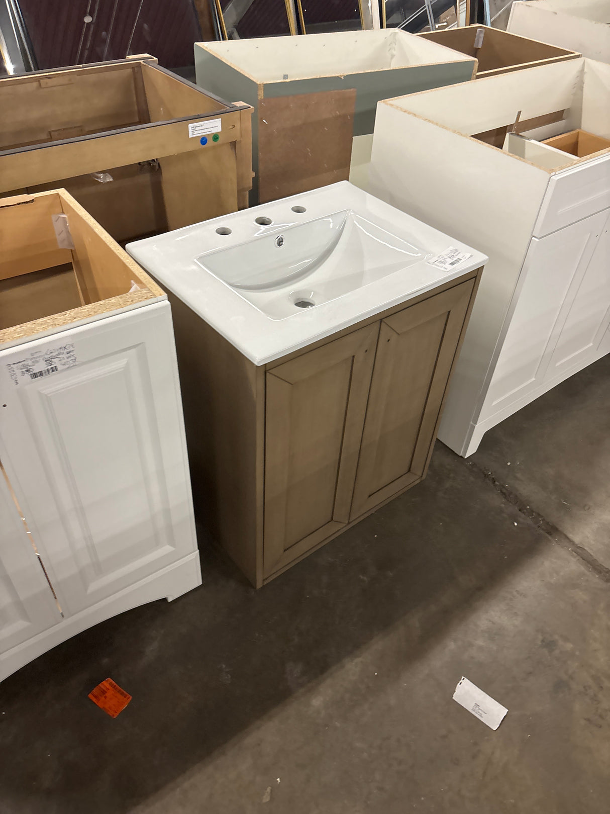 Chianti 23.63 in. W x 18.1 in. D x 27.5 in. H Single Bath Vanity Cabinet With Top in Walnut Whisper