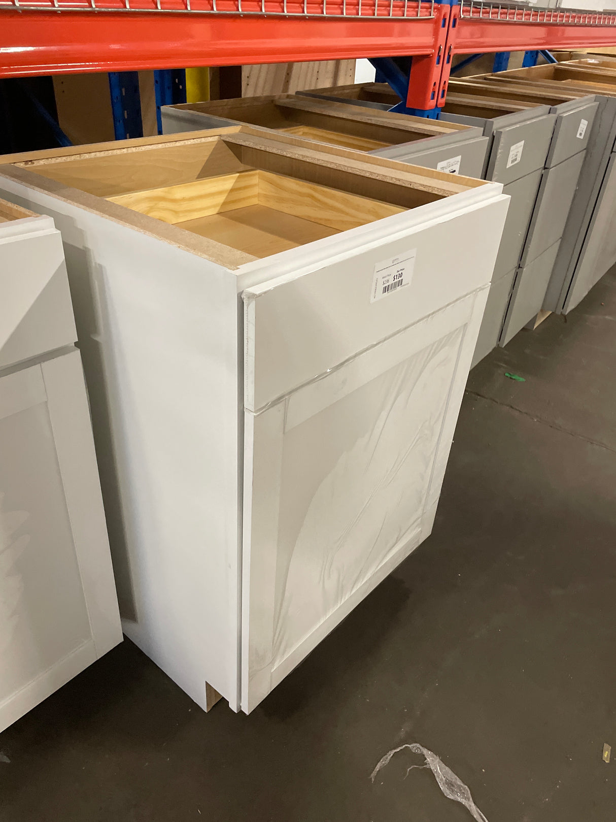 Westfield Feather White Shaker Stock Assembled Base Kitchen Cabinet (24 in. W x 23.75 in. D x 35 in. H)