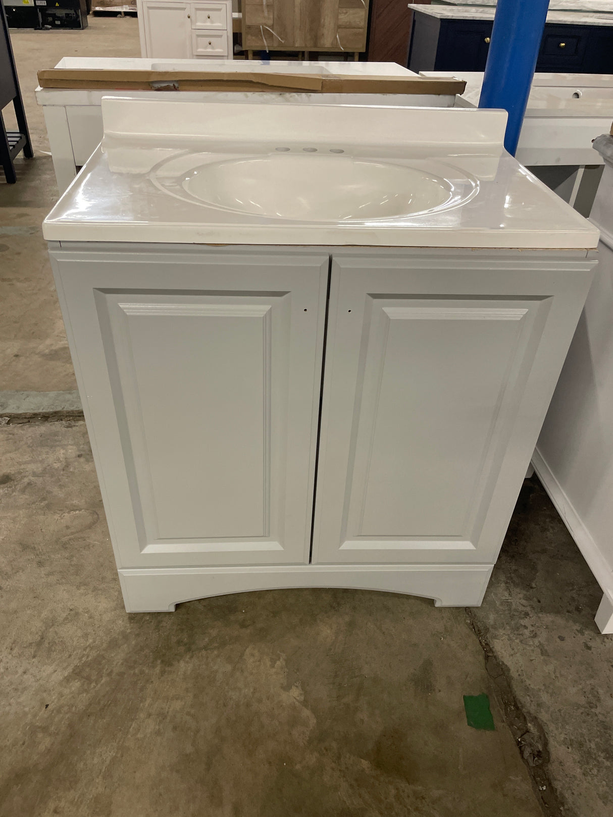 31 in. Single Sink Pearl Gray Bath Vanity with White Cultured Marble Top (Assembled)