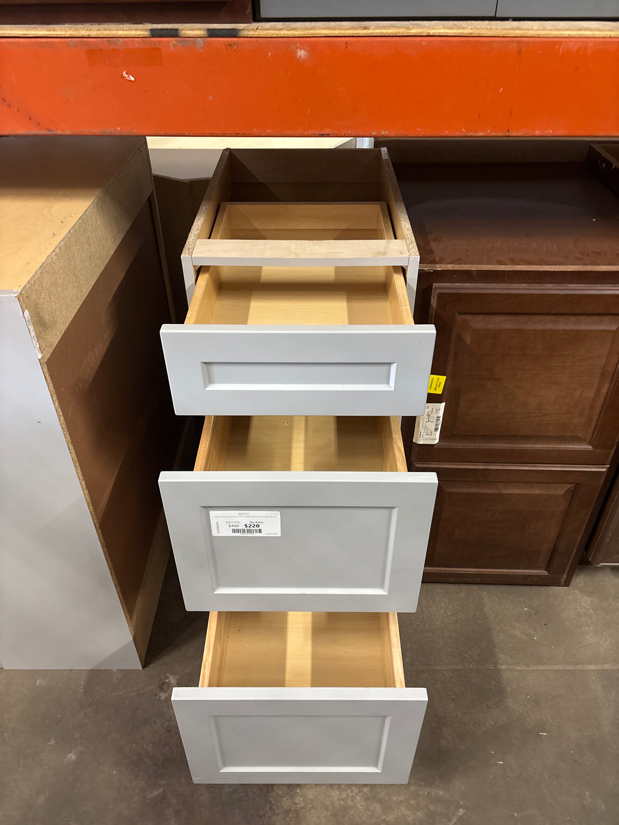 Designer Series Melvern 15 in. W x 24 in. D x 34.5 in. H Assembled Shaker 3-Drawer Base Cabinet in Heron Gray