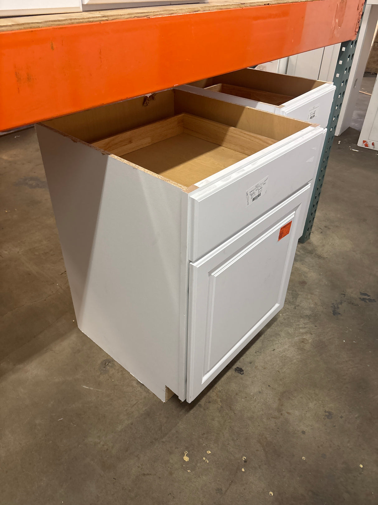 Hampton 24 in. W x 24 in. D x 34.5 in. H Assembled Base Kitchen Cabinet in Satin White with Drawer Glides