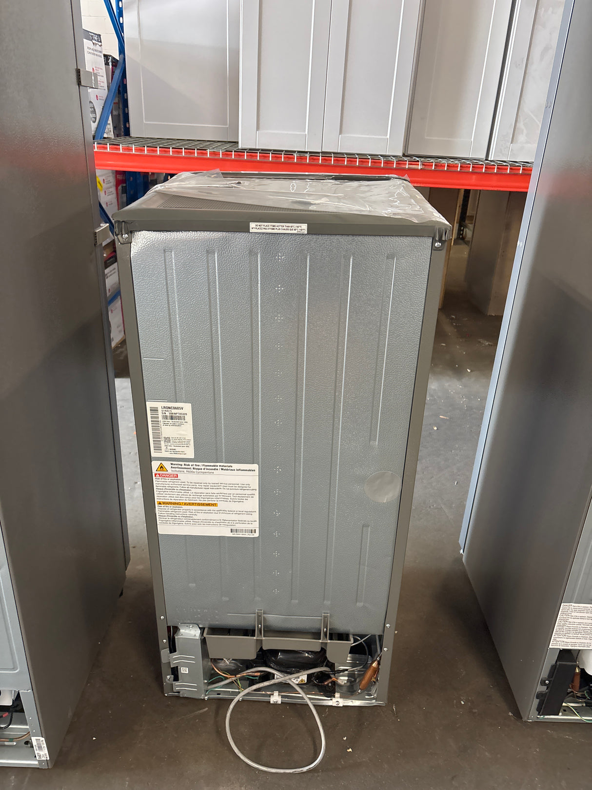 LG 6.0 cu. ft. Single Door Refrigerator with Inverter Compressor and Pocket Handle in Platinum Silver