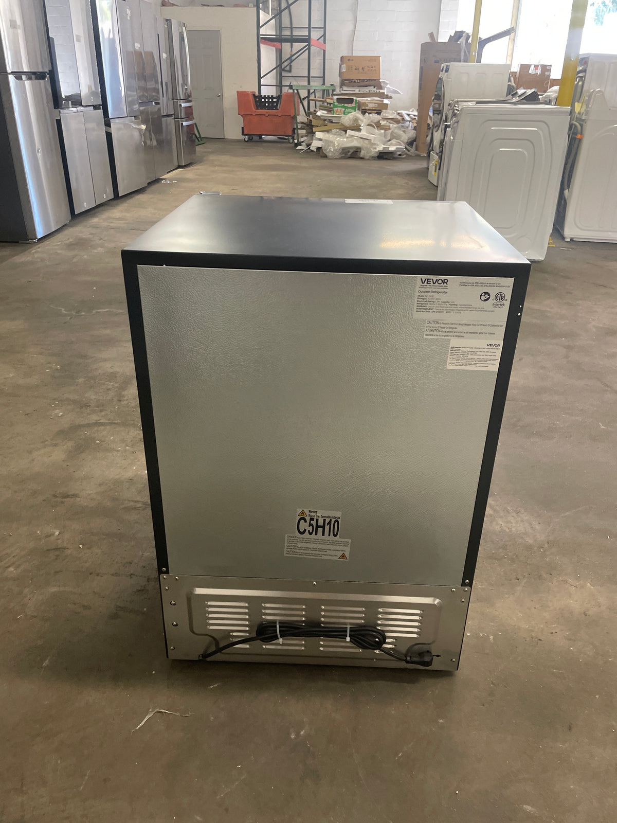 24.43in. Beverage Fridge Refrigerator 150 QT Indoor/Outdoor Undercounter or Freestanding with Metal Plate Body Sliver