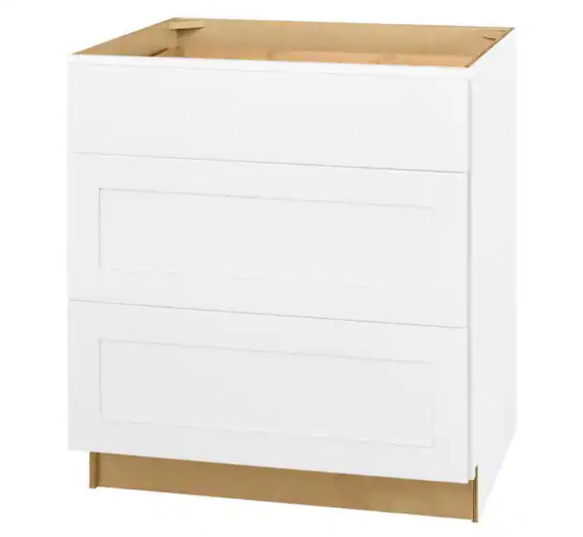 Avondale Shaker Alpine White Ready to Assemble Plywood 30 in Drawer Base Kitchen Cabinet (30in W x 24in D x 34.5in H)
