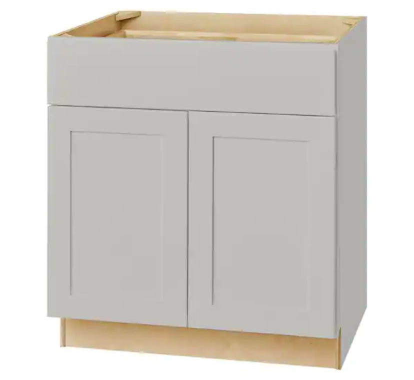 Avondale Shaker Dove Gray Quick Assemble Plywood 30 in Base Cabinet (30 in W x 24 in D x 34.5 in H)