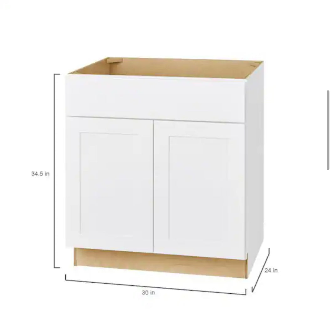 Avondale Shaker Alpine White Quick Assemble Plywood 30 in Sink Base Kitchen Cabinet (30 in W x 24 in D x 34.5 in H)