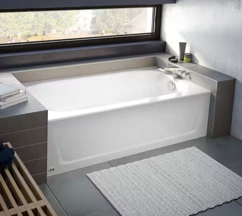 Maui 60 in. x 30 in. Soaking Bathtub with Left Drain in White