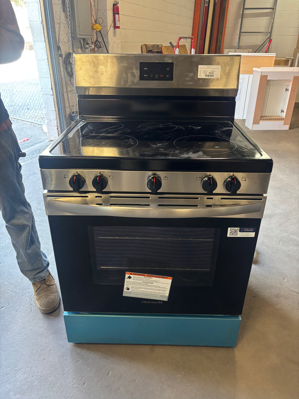 30 in. 5 Burner Element Freestanding Electric Range in Stainless Steel with Dual Expandable Element and Quick Boil