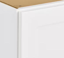 Load image into Gallery viewer, Avondale Shaker Alpine White Ready to Assemble Plywood 21 in Wall Kitchen Cabinet (21 in W x 30 in H x 12 in D)
