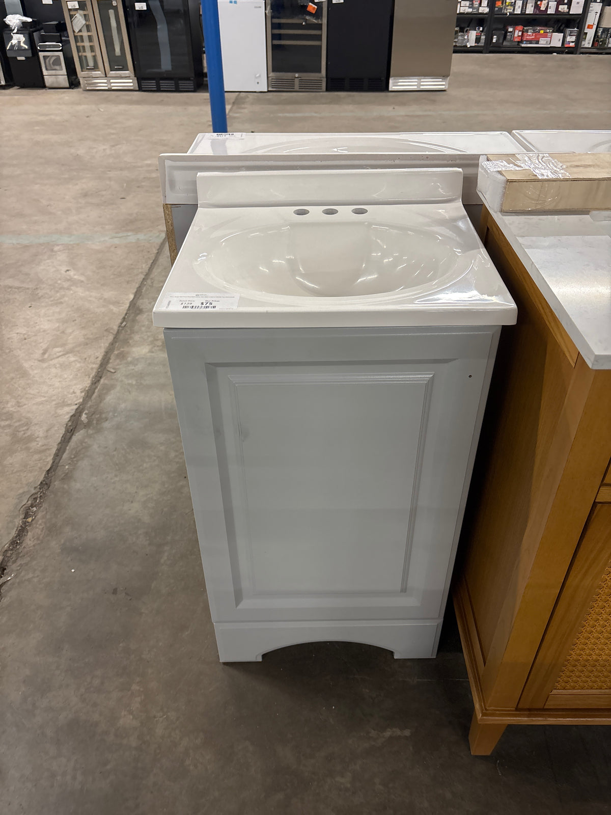 19 in. Single Sink Pearl Gray Bath Vanity with White Cultured Marble Top (Assembled)