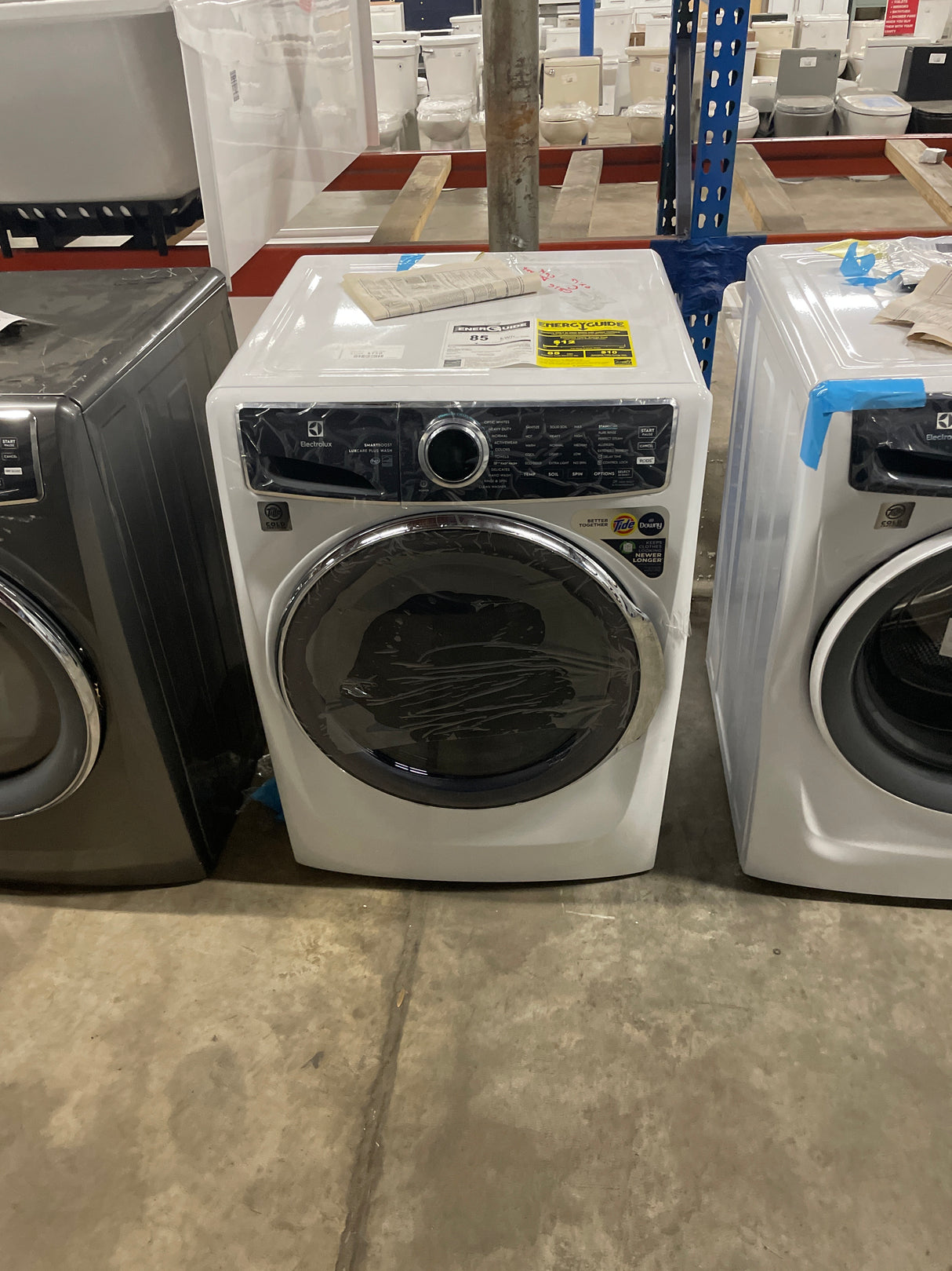 27 in. W 4.5 cu. ft. Front Load Washer with SmartBoost, LuxCare Plus Wash System, Perfect Steam, ENERGY STAR in White