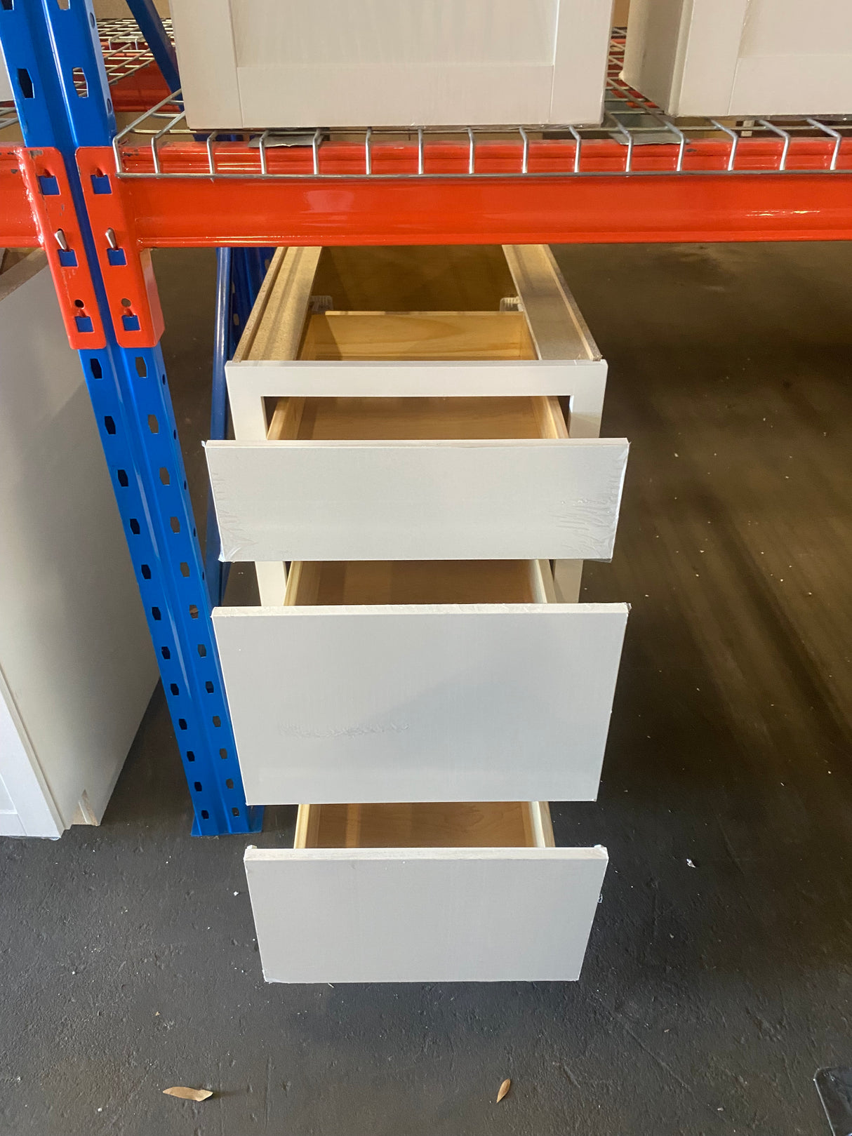 Westfield 18 in. W x 23.75 in. D x 35 in. H Shaker Stock Drawer Base Kitchen Cabinet in Feather White