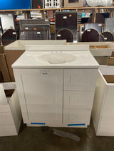 Everdean 31 in. W x 19 in. D x 34 in. H Single Sink Freestanding Bath Vanity in White with Ceramic top in White