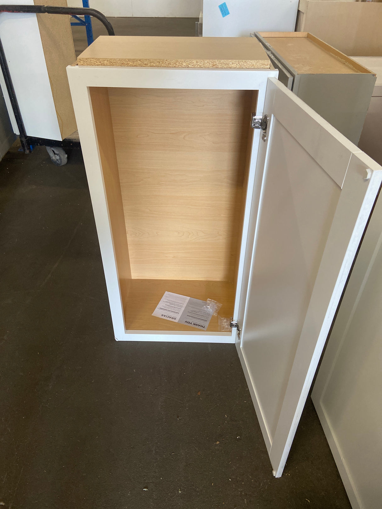 Westfield Feather White Wood Shaker Stock Assembled Wall Kitchen Cabinet (18 in. W x 36 in. H x 12 in. D)