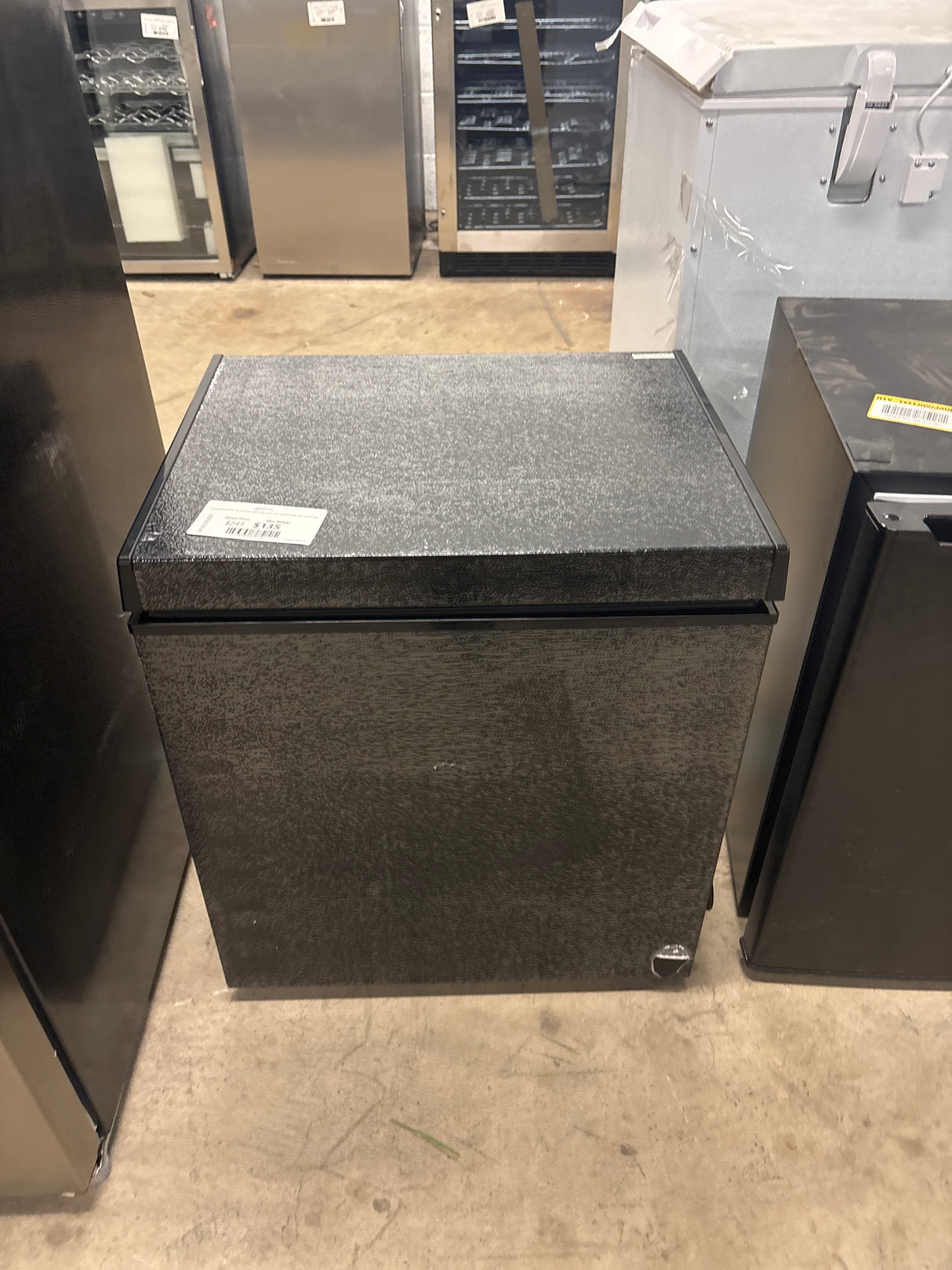 Garage Ready 20.67 in. 1.8 cu. ft. Manual Defrost Chest Freezer with Temperature Alarm Chest Freezer in Black