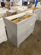 Everdean 36 in. W x 18 in. D x 34 in. H Single Sink Bath Vanity in Pearl Gray with