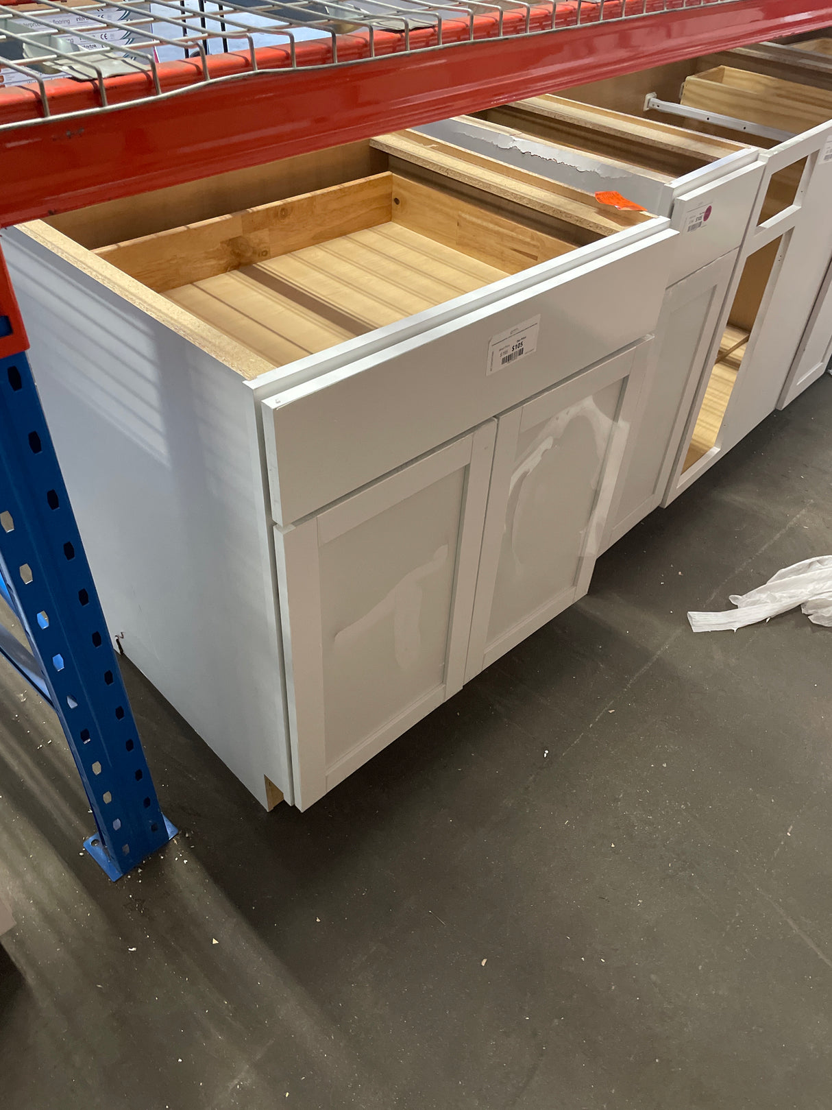 Courtland Shaker Assembled 30 in. x 34.5 in. x 24 in. Stock Base Kitchen Cabinet in Polar White Finish