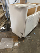 Arlington Vesper White Plywood Shaker Assembled Vanity Sink Base Kitchen Cabinet Sft Cls 36 in W x 21 in D x 34.5 in H