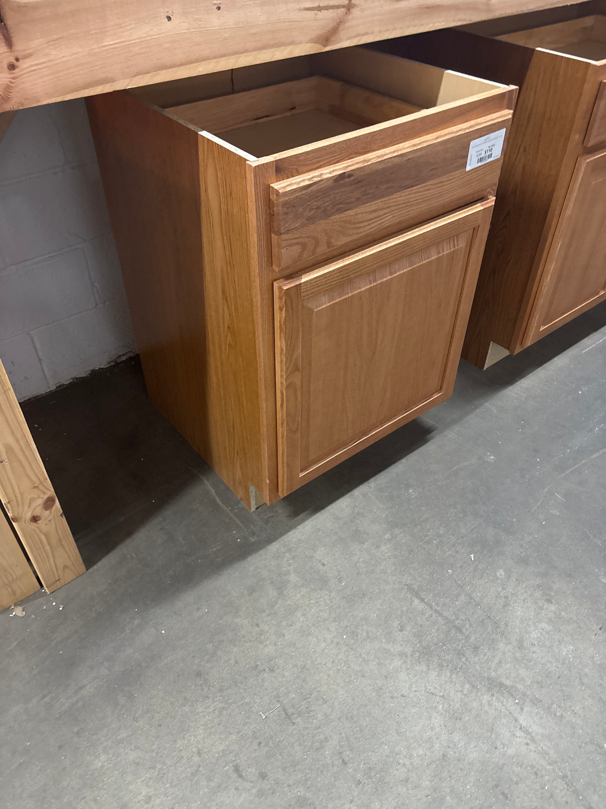 Hampton Medium Oak Raised Panel Stock Assembled Base Kitchen Cabinet with Drawer Glides (24 in. x 34.5 in. x 24 in.)