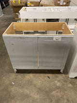 Glacier Bay 36 in. W x 19 in. D x 35 in. H Single Sink Freestanding Bath Vanity in White with White Cultured Marble Top