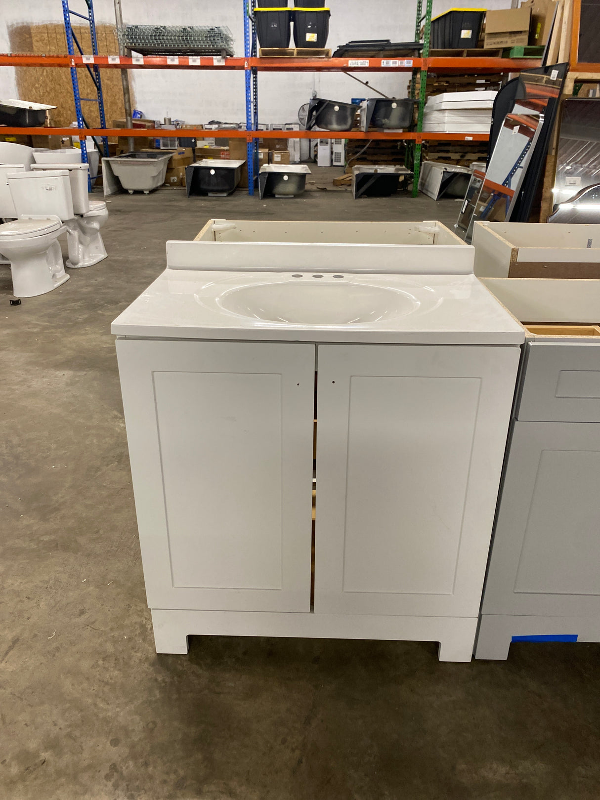 31 in. Single Sink White Bath Vanity with White Cultured Marble Top (Assembled)