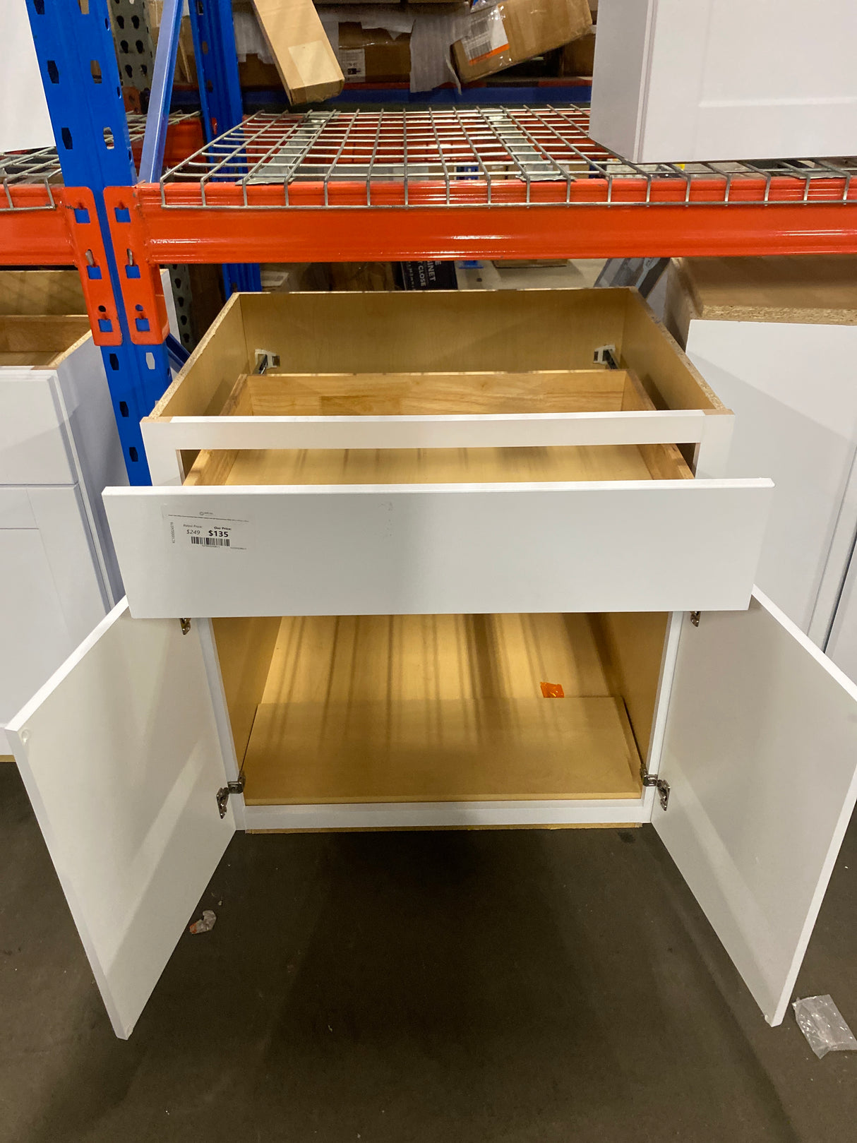 Shaker Satin White Stock Assembled Base Kitchen Cabinet with Ball-Bearing Drawer Glides (30 in. x 34.5 in. x 24 in.)