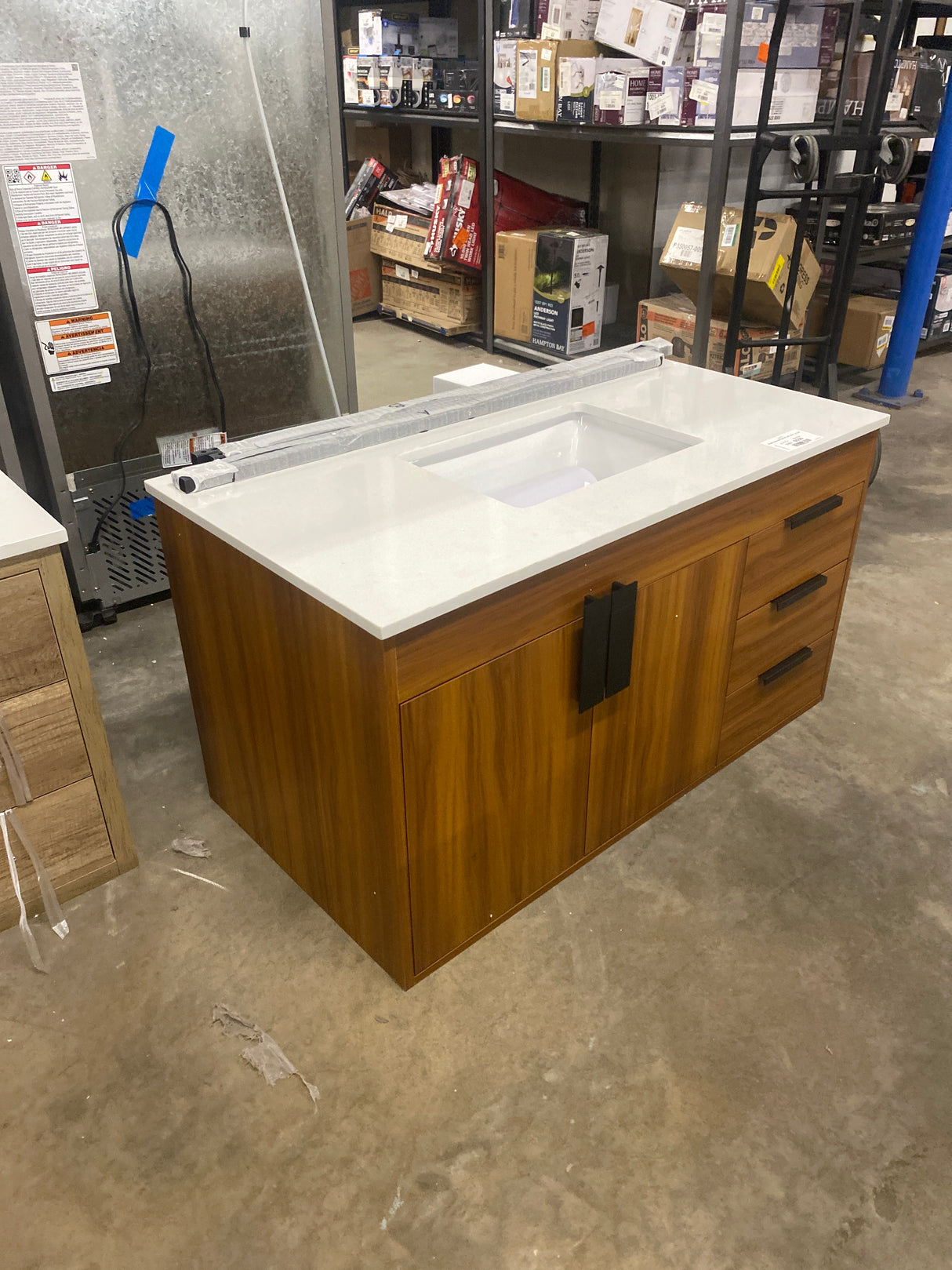 Regal Vanity 2dr 3dw 42"x22"x33.5" in Teak