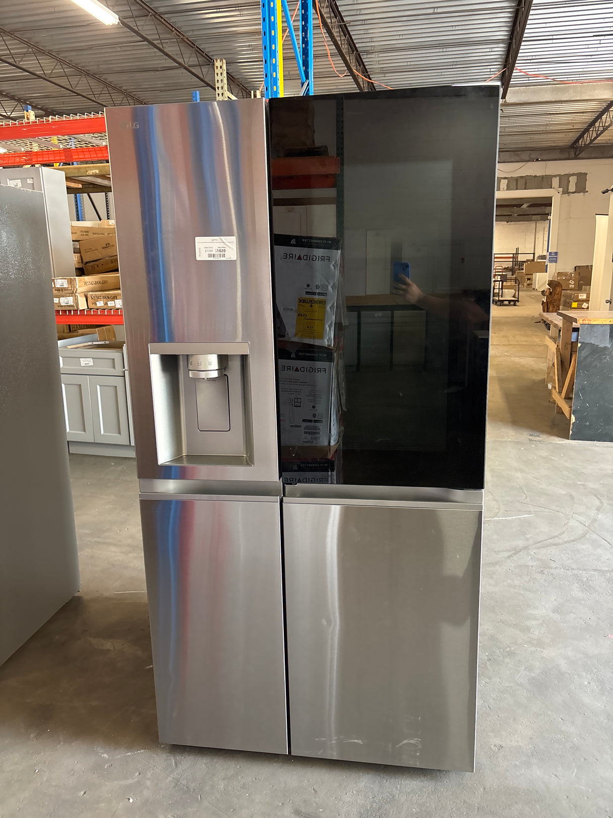 LG 27 cu.ft. Smart Side-By-Side InstaView Door-in-Door Refrigerator with Craft Ice in Stainless Steel
