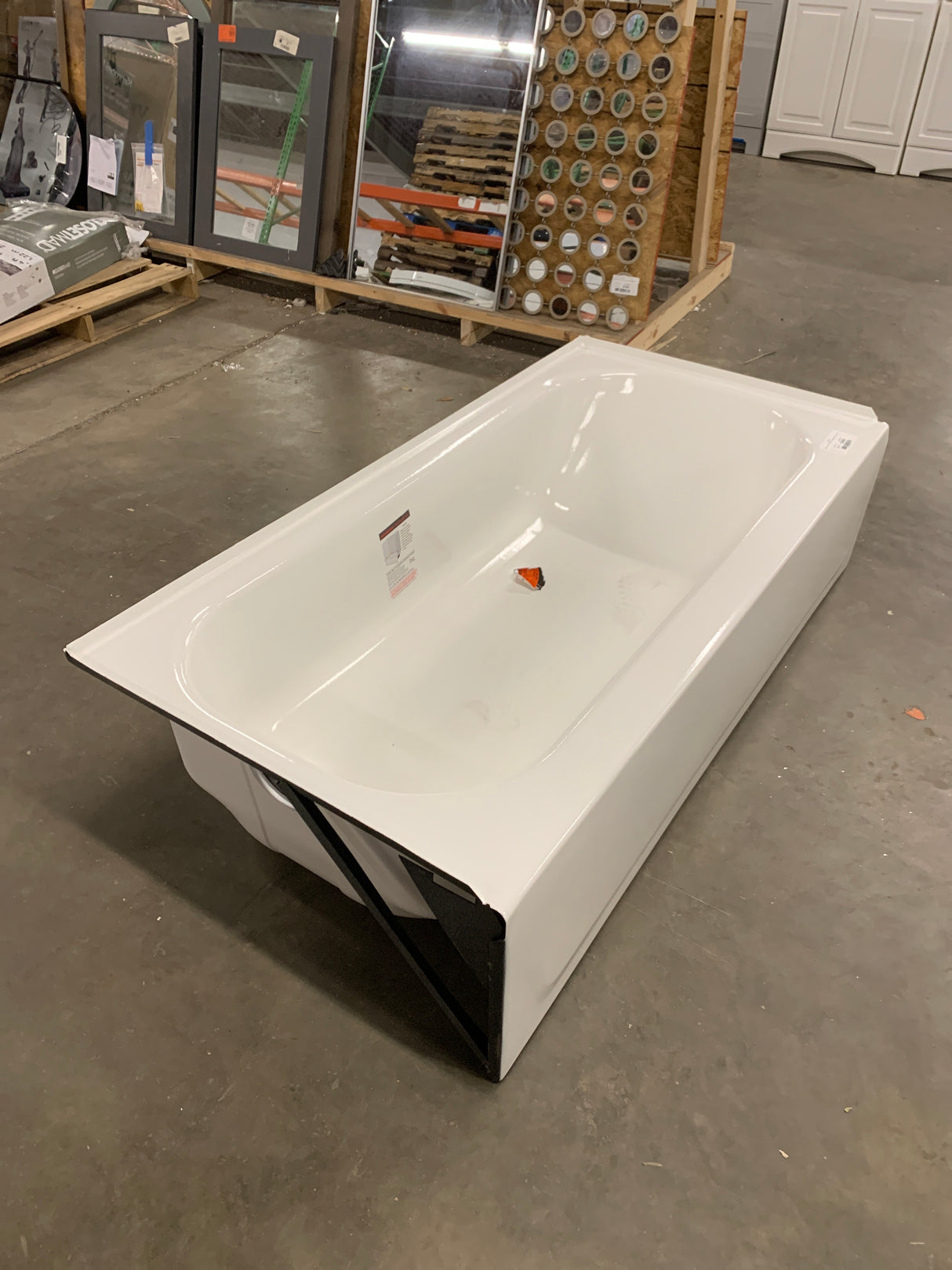 BootzCast 60 in. x 30 in. Soaking Alcove Bathtub with Left Drain in White