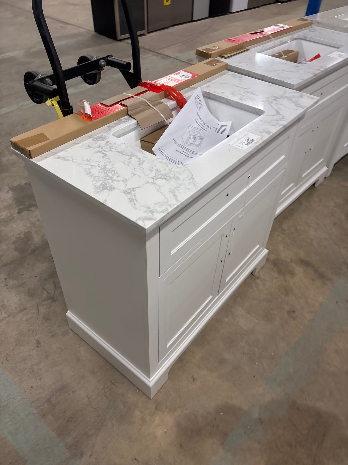 Doveton 36 in. W x 19 in. D x 34.5 in. H Single Sink Bath Vanity in White with White Engineered Stone Top