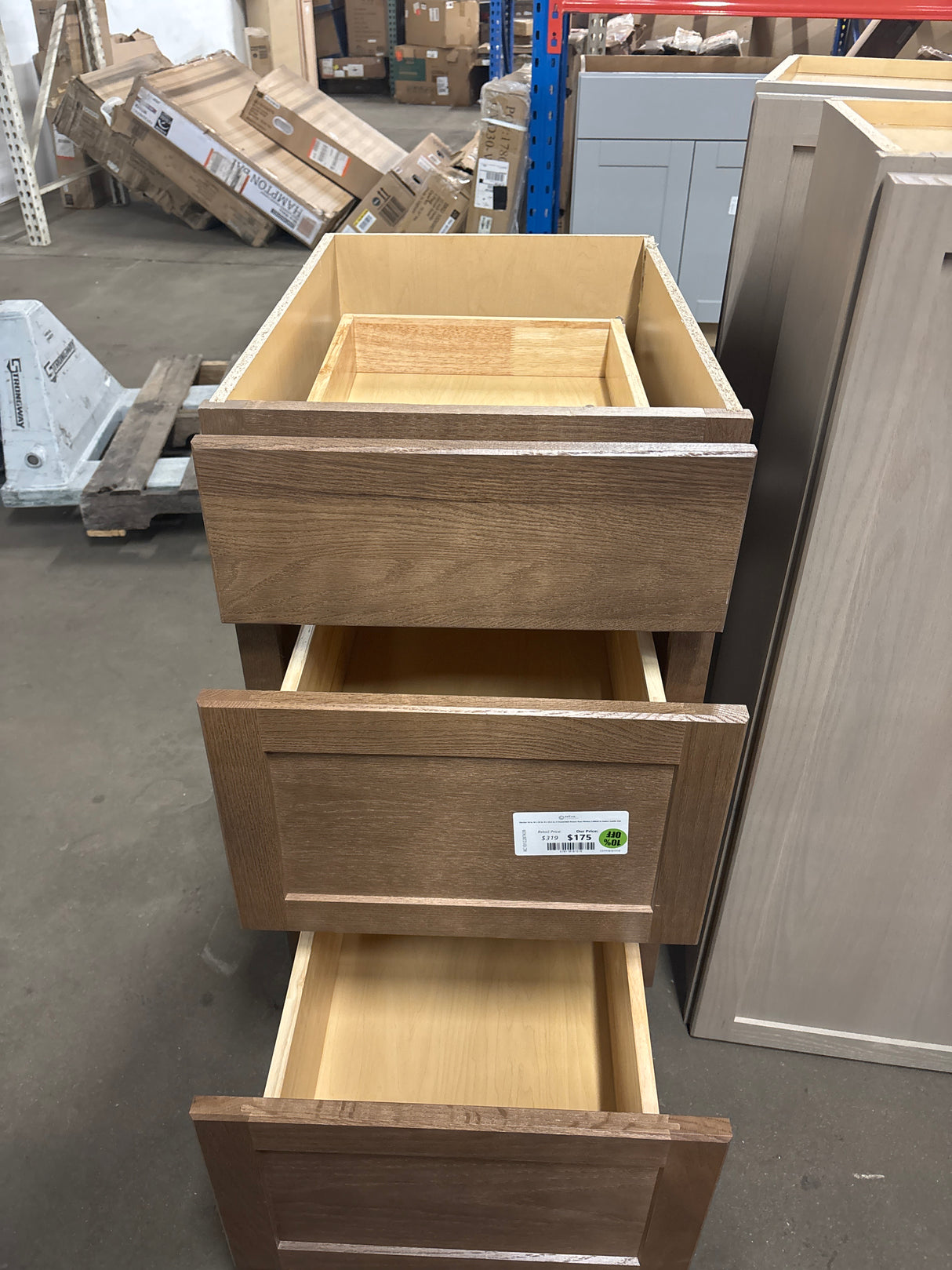 Sinclair 18 in. W x 24 in. D x 34.5 in. H Assembled Drawer Base Kitchen Cabinet in Shaker Saddle Oak