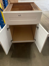 Arlington Vesper White Plywood Shaker Stock Assembled Base Kitchen Cabinet Soft Close 24 in. W x 24 in. D x 34.5 in. H