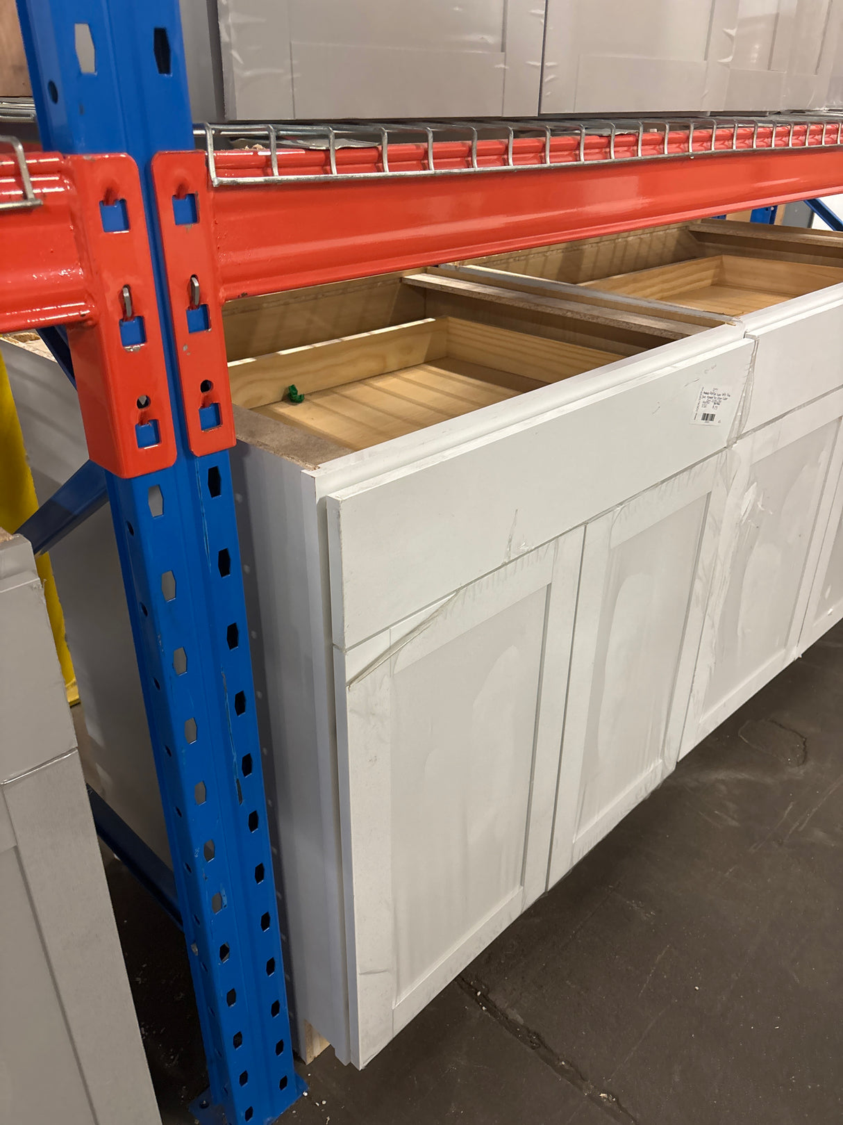 Westfield Feather White Shaker Stock Assembled Base Kitchen Cabinet (30 in. W x 23.75 in. D x 35 in. H)