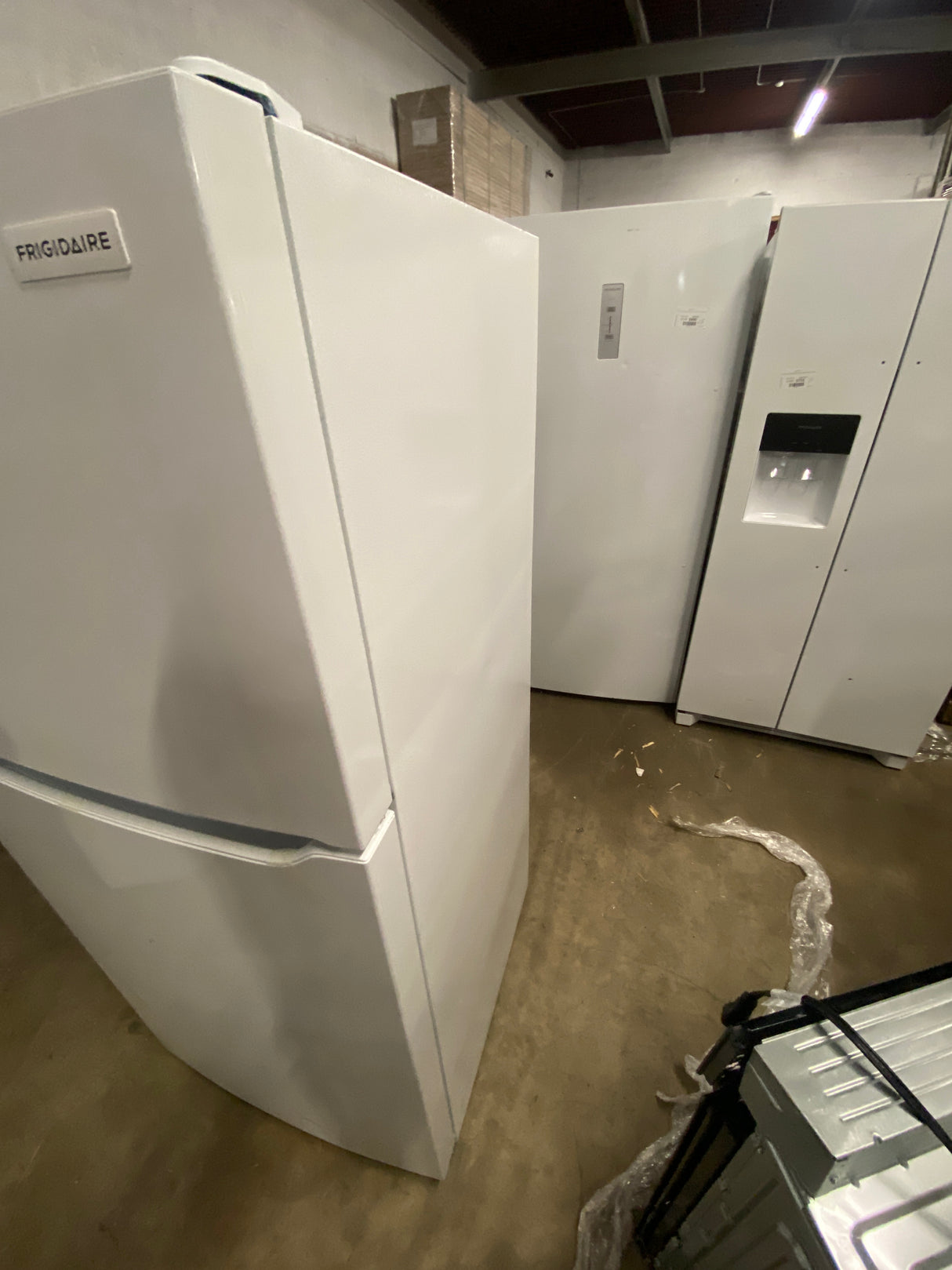 30 in. 18.3 cu. ft. Top Freezer Refrigerator, Garage Ready