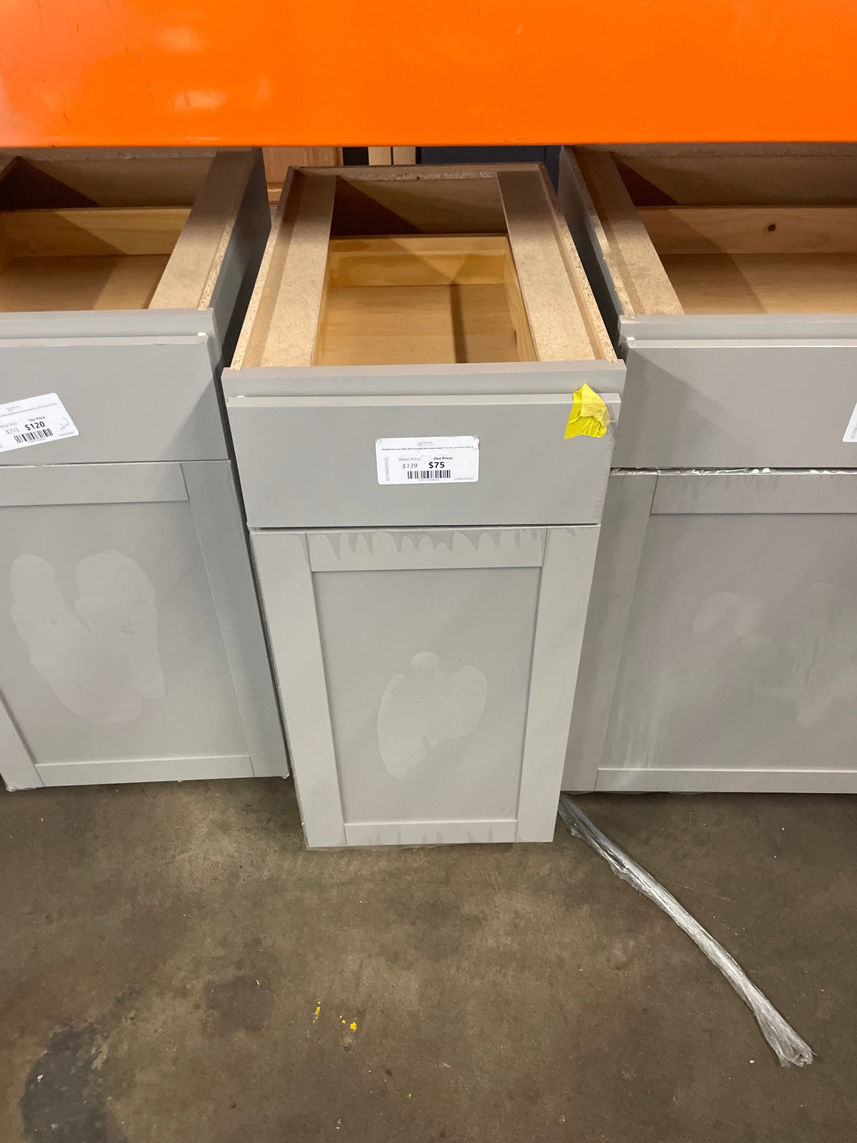 Westfield Dusk Gray Shaker Stock Assembled Base Kitchen Cabinet (15 in. W x 23.75 in. D x 35 in. H)