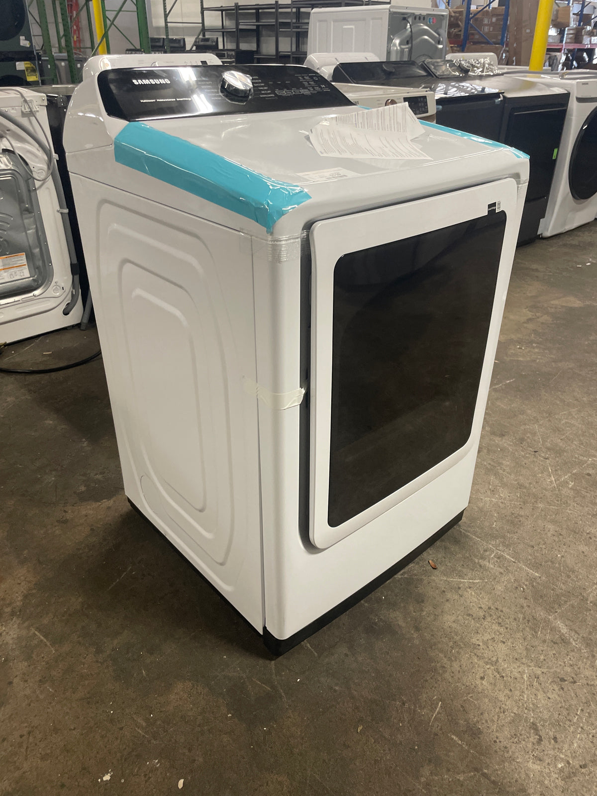 Samsung 7.4 cu. ft. Smart ELECTRIC Dryer with Steam Sanitize+