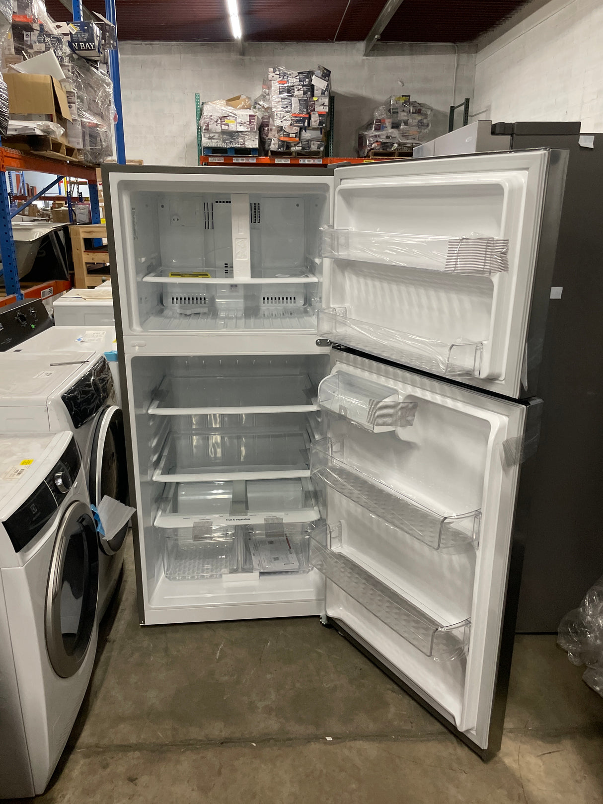 LG 20 cu. ft. Top Freezer Refrigerator